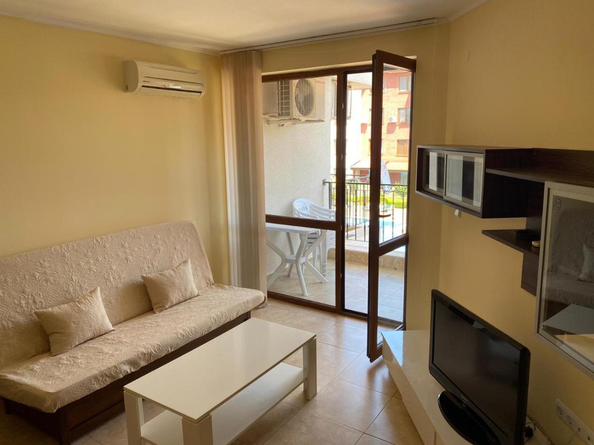 3 Room Family Apartment With Pool View 네세부르 외부 사진